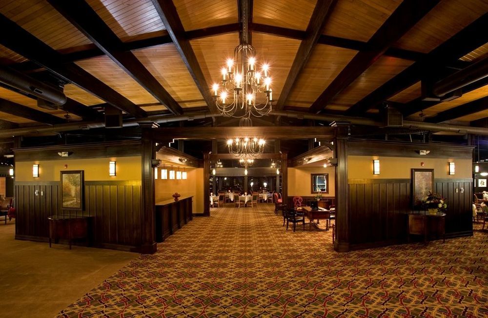 Summit Village Bellaire 内观 照片