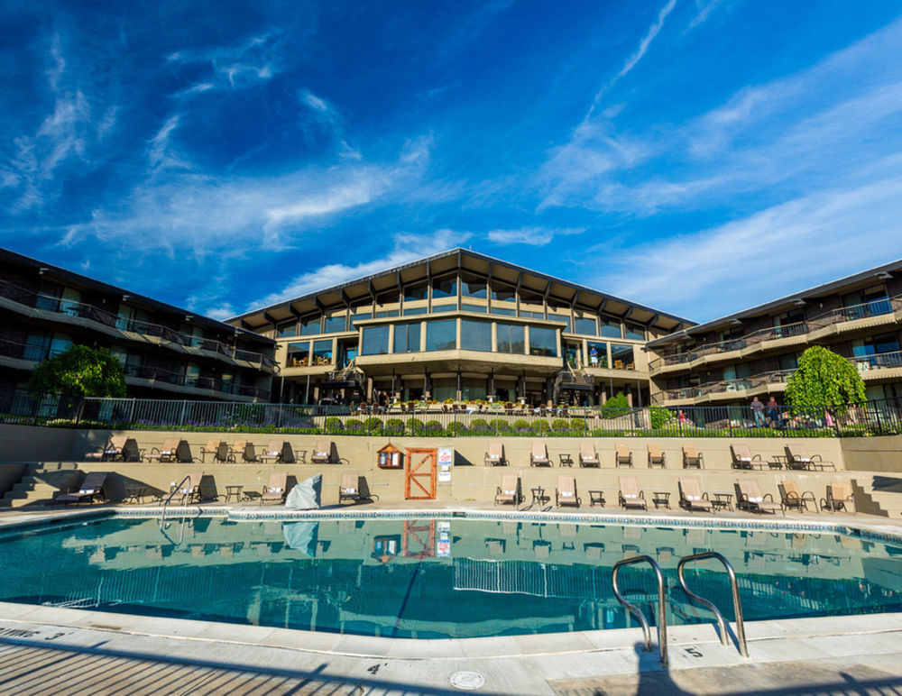 Summit Village Bellaire 外观 照片